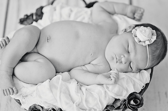 Sarahi_2758BW