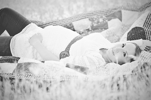Danielle_0400BW